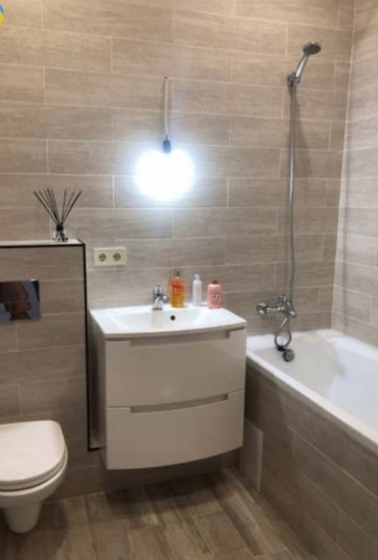 продажа двухкомнатной квартиры номер A-173927 в Приморском районе, фото номер 10